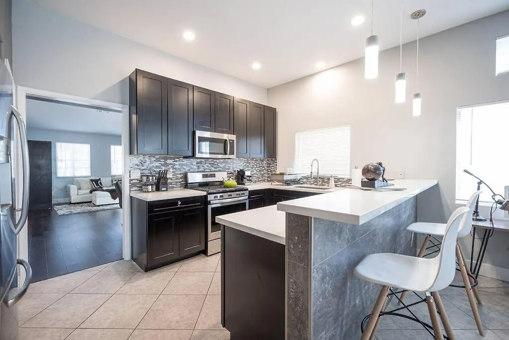 Modern Home! Pool & Jacuzzi Las Vegas United States